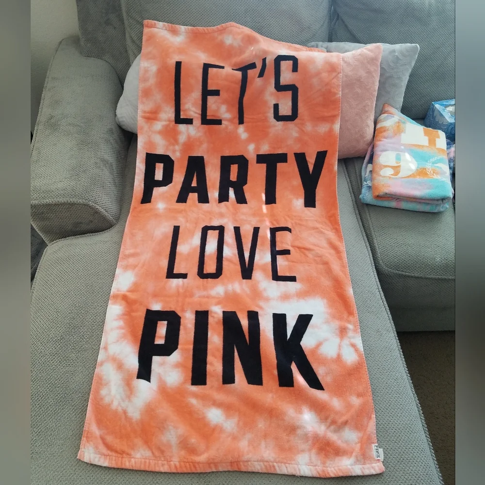 4pc Vintage Victoria's Secret VS PINK Beach Towel Bundle Dog Crest Tie dye Dots